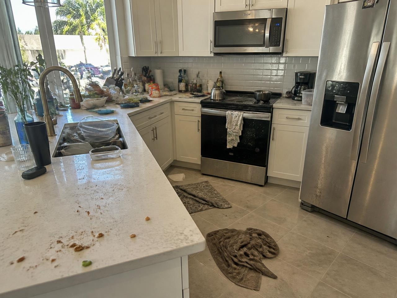 Kitchen deep clean before CleanAngie cleaning